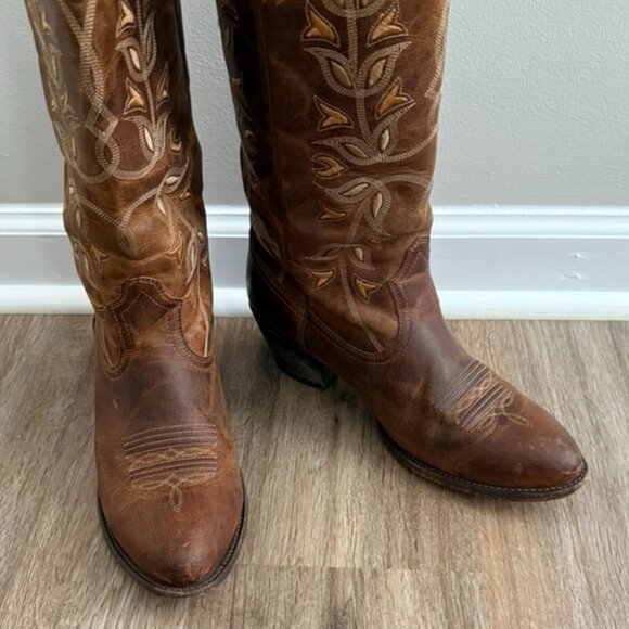 Ariat Brown Desert Holly Western Boots with Embroidery | Size 11B - Picture 2 of 8
